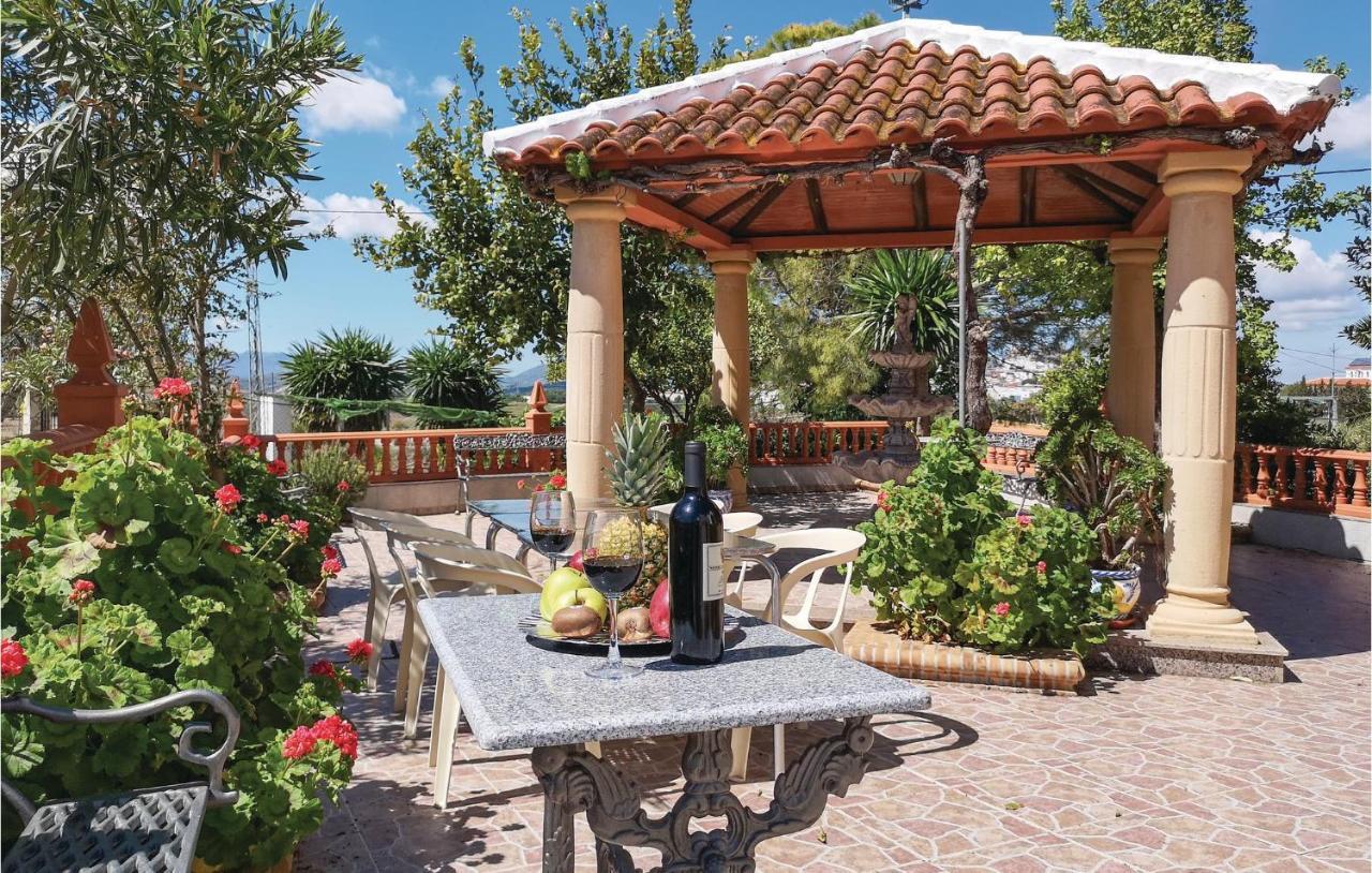 Pet Friendly Home In Olvera With Kitchen Экстерьер фото