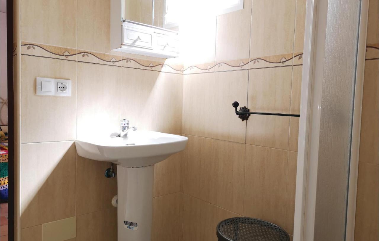 Pet Friendly Home In Olvera With Kitchen Экстерьер фото