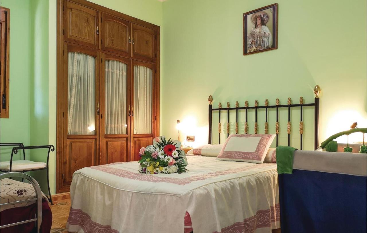 Pet Friendly Home In Olvera With Kitchen Экстерьер фото