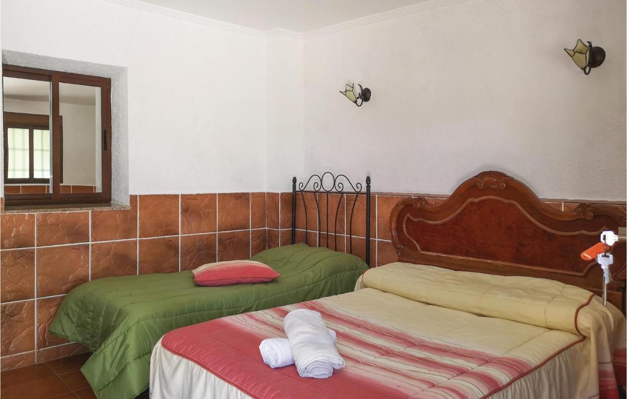 Pet Friendly Home In Olvera With Kitchen Экстерьер фото